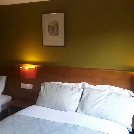 Hotel Crosshill House