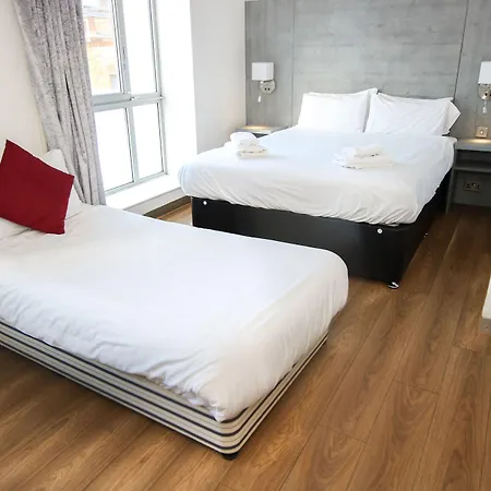 Brunswick Merchant 3*