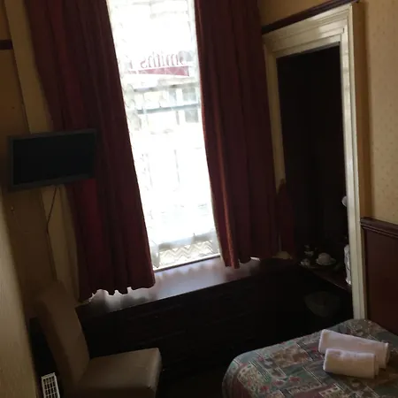 Guest house Smiths