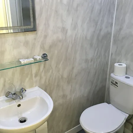 Guest house Smiths 2*