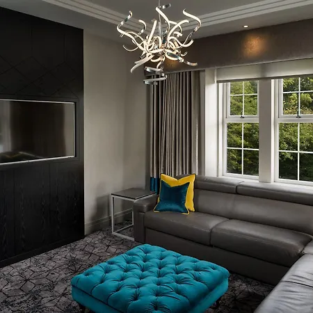 Dalmeny Park House Barrhead