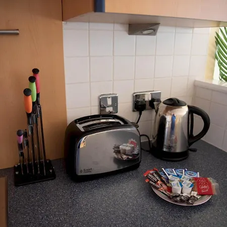 Pass The Keys Lovely 2-bed In Perfect City Location With Parking דירה גלאזגו