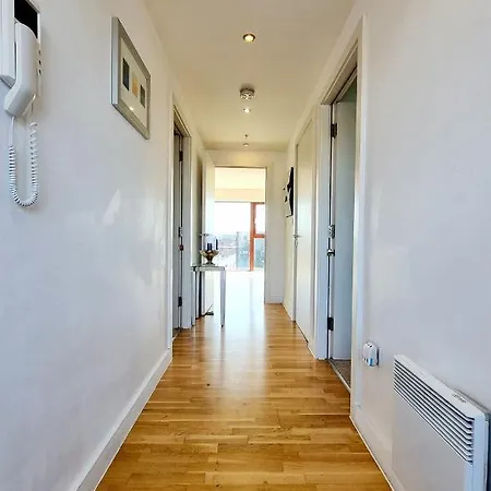 公寓 Two Bed Penthouse In The Heart Of *