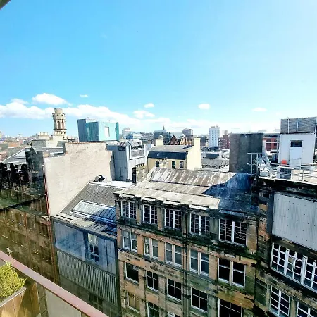 Apartment Two Bed Penthouse In The Heart Of *