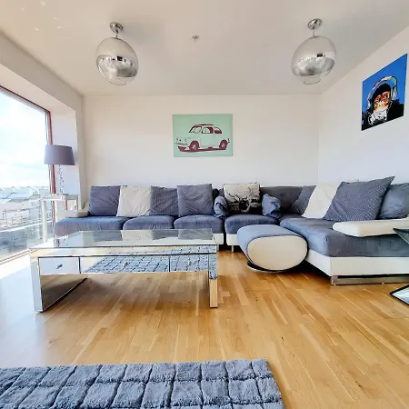 Two Bed Penthouse In The Heart Of *
