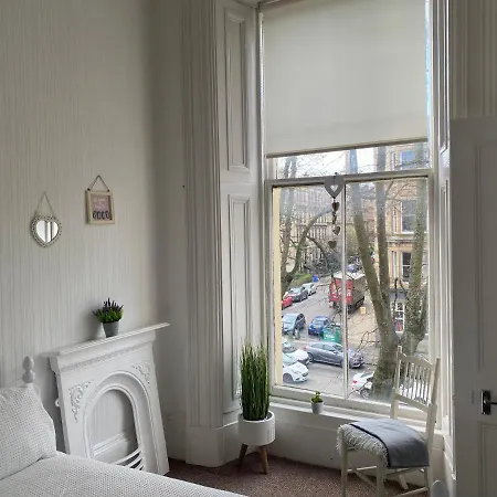 Captivating In Westend Uk