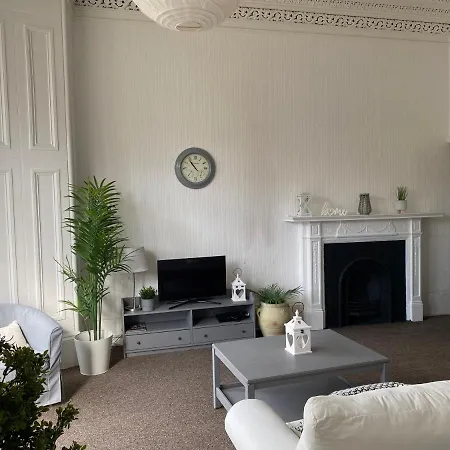 Apartment Captivating In Westend Uk Glasgow