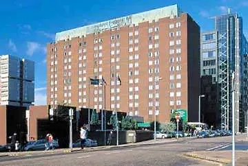 Holiday Inn Glasgow City-West Отель