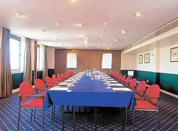 Holiday Inn Glasgow City-West