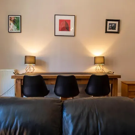 Mount Florida Pad Apartment *