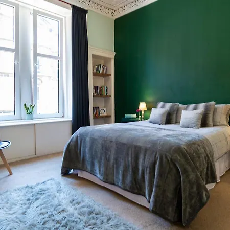 Mount Florida Pad * Glasgow