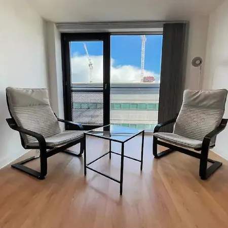 Secc&hydro Beautiful 2br With Free Parking グラスゴー