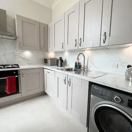 Appartamento 2-Bed Modern City Centre Apartment