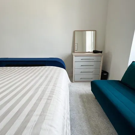 2-Bed Modern City Centre Apartment Appartamento *