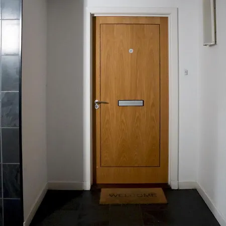 Pass The Keys Spacious Family 2-bed Gf Sleeps 6 With Parking Appartamento Glasgow