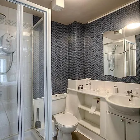 Apartment Spacious 2-bed Serviced With Free Secure Parking Central Sse Hydro Glasgow