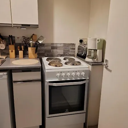 Southside Apartment *