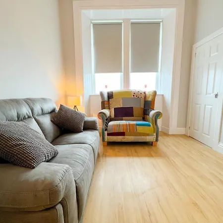 1 Bedroom Apartment Glasgow