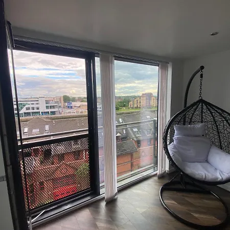 Apartment Secc/hydro Modern 6th Floor 2br Apartment, Great Views & Free Parking *