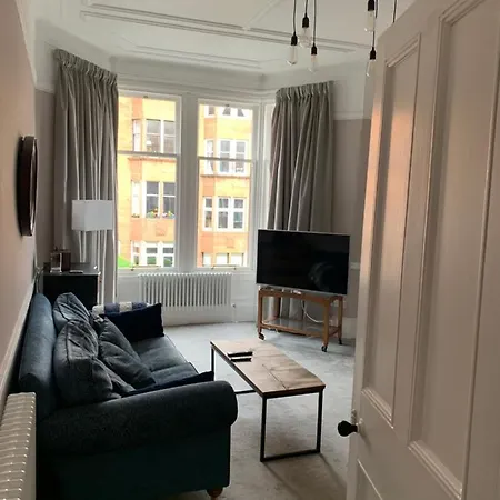 Appartamento Beautiful Westend Flat *