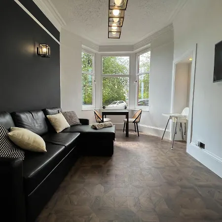 Modern 1br West End Flat Apartment