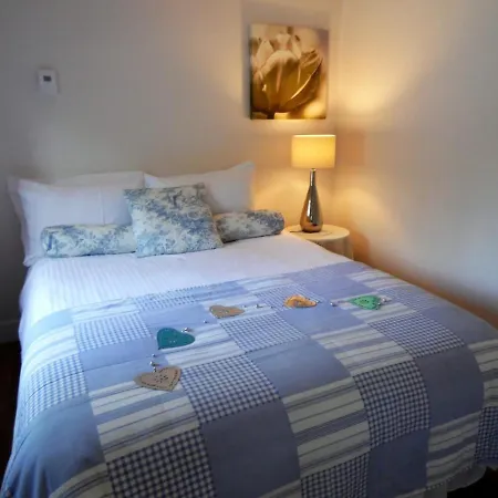 Signature - Campsie Glasgow