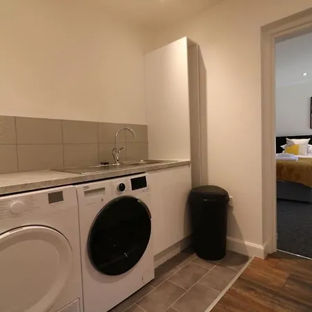 Lejlighed Signature - Railway House 5 Bed