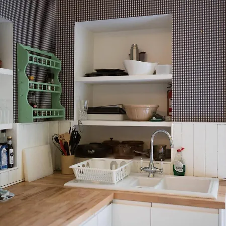 Pass The Keys Artistic And Stylish 2 Bedroom Flat In Centre *