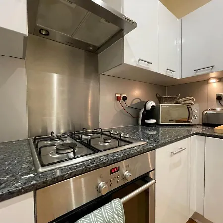 Principal - Merchant Apartment Glasgow
