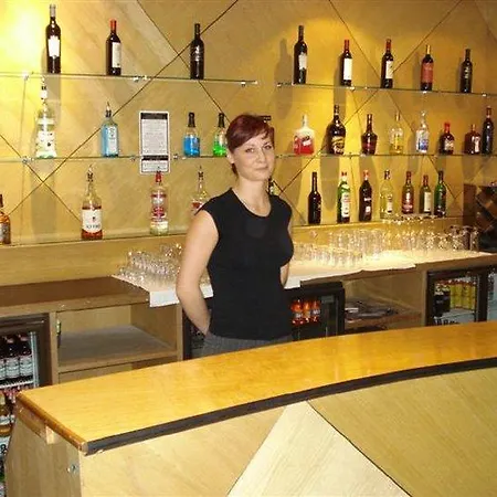 Hotell Alexander Thomson 3*