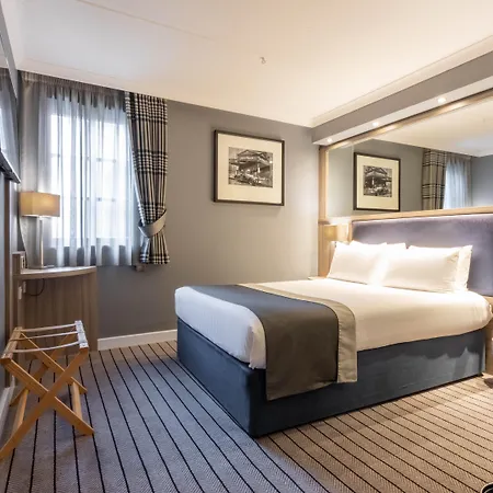 - - Ctr Theatreland By Ihg
