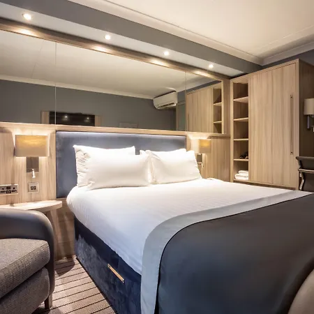 فندق هوليداي إن غلاسكو تياترلاند