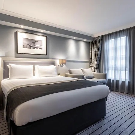 - - Ctr Theatreland By Ihg Hotell