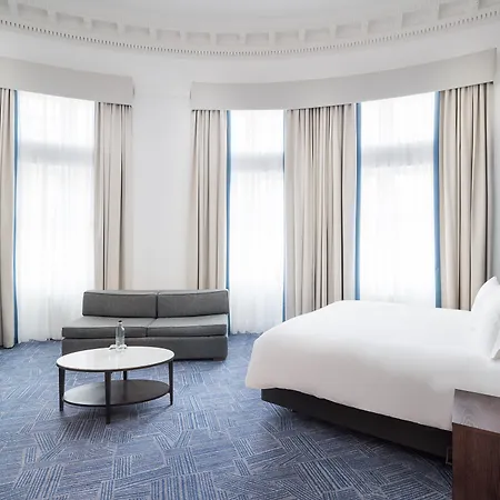 Отель Voco Grand By Ihg 4*