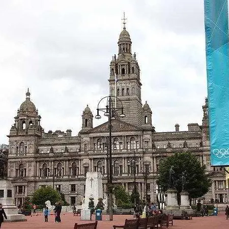 Safestay Charing Cross Otel 3*