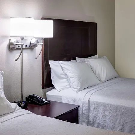Hilton Hotel 4*