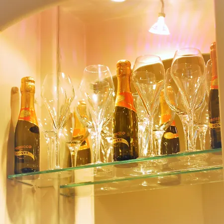 雷尼·麦金托什中央车站酒店 3*