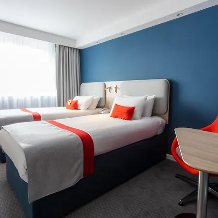 Express - - Ctr Theatreland By Ihg