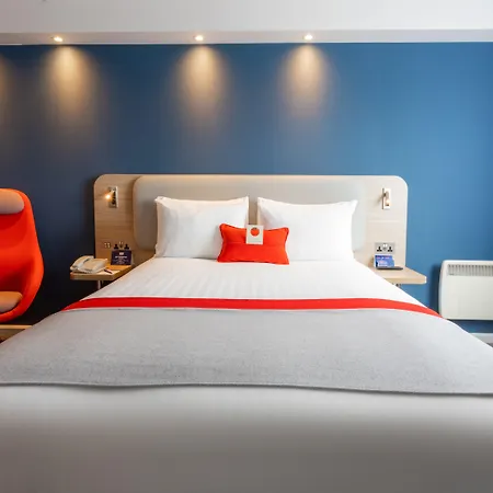 Hotel Express - - Ctr Theatreland By Ihg 3*