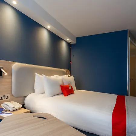 Hotel Express - - Ctr Theatreland By Ihg 3*