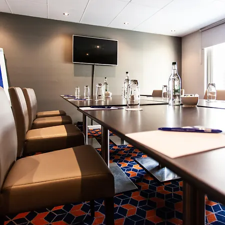 Express - - Ctr Theatreland By Ihg 3*