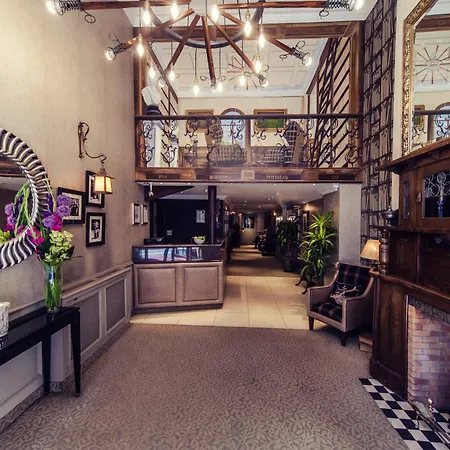 Hotel Carlton George 4*