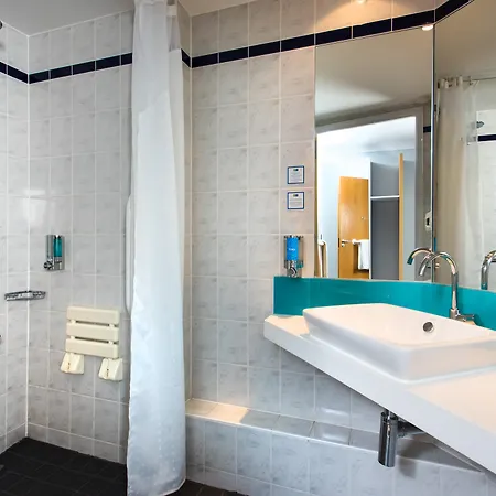 Express - Glasgow Airport By Ihg Hotel Paisley