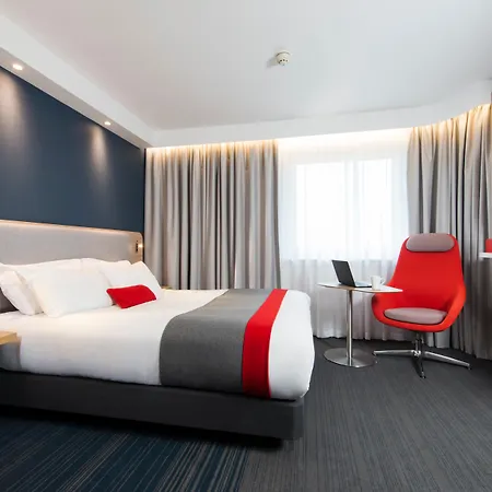 Hotel Express - Glasgow Airport By Ihg 3*