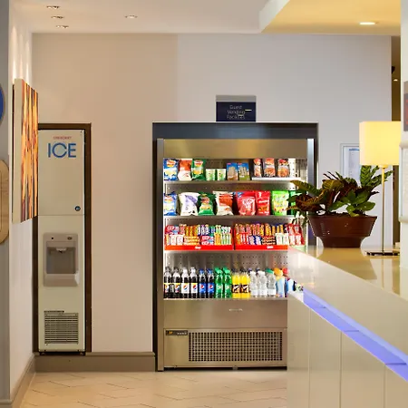 Express - Glasgow Airport By Ihg Hotel 3*