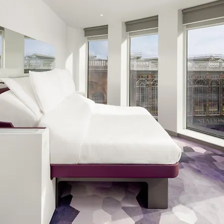 Hotell Yotel 4*