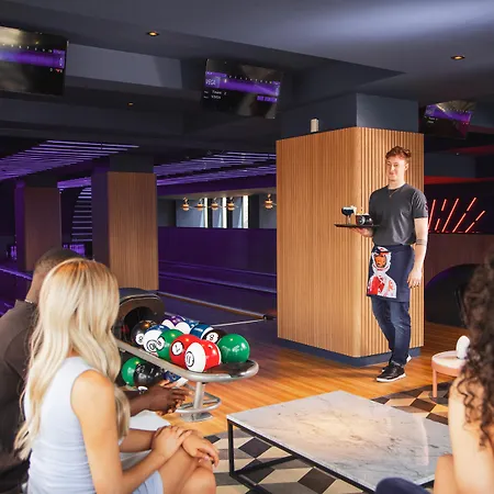Hotel Yotel 4*