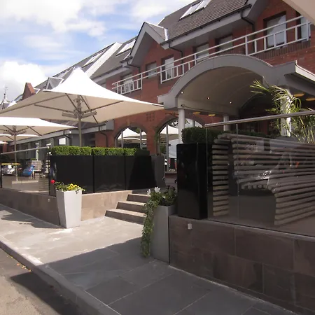 Glynhill & Near Airport