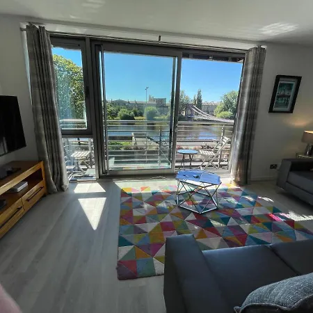 Principal - Clyde Waterfront Γλασκώβη