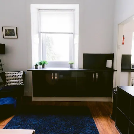 Apartment Pass The Keys 2 Bed In West End Glasgow